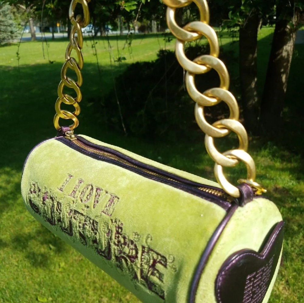 *sold* juicy couture Velour Barrel Bag - Picture 5 of 5